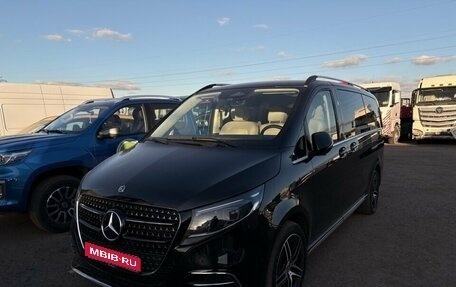 Mercedes-Benz V-Класс, 2024 год, 12 300 000 рублей, 1 фотография