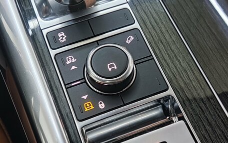 Land Rover Range Rover Sport II, 2018 год, 5 300 000 рублей, 28 фотография