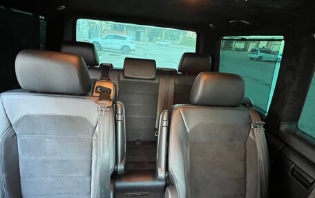 Volkswagen Multivan T6 рестайлинг, 2018 год, 4 600 000 рублей, 11 фотография