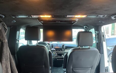 Volkswagen Multivan T6 рестайлинг, 2018 год, 4 600 000 рублей, 12 фотография