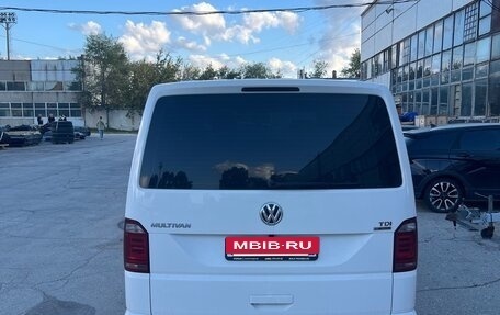 Volkswagen Multivan T6 рестайлинг, 2018 год, 4 600 000 рублей, 8 фотография