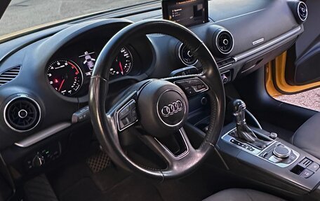 Audi A3, 2019 год, 1 675 000 рублей, 11 фотография