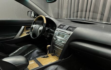 Toyota Camry, 2006 год, 589 900 рублей, 18 фотография