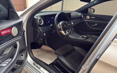 Mercedes-Benz E-Класс, 2019 год, 2 550 000 рублей, 7 фотография