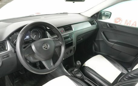 Skoda Rapid I, 2015 год, 855 000 рублей, 9 фотография