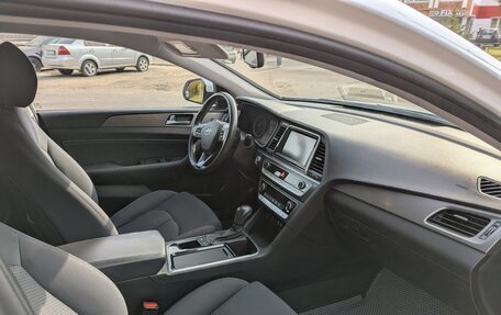 Hyundai Sonata VII, 2018 год, 1 990 000 рублей, 9 фотография