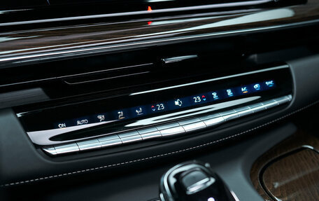 Cadillac Escalade V, 2024 год, 14 000 000 рублей, 34 фотография