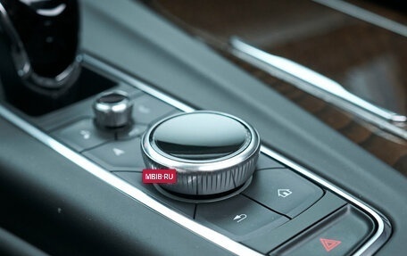 Cadillac Escalade V, 2024 год, 14 000 000 рублей, 37 фотография