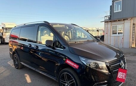 Mercedes-Benz V-Класс, 2024 год, 12 300 000 рублей, 3 фотография