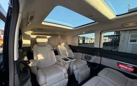 Mercedes-Benz V-Класс, 2024 год, 12 300 000 рублей, 9 фотография