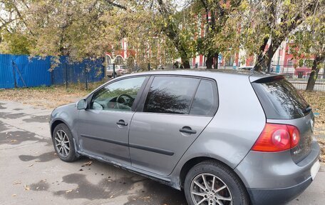 Volkswagen Golf V, 2005 год, 380 000 рублей, 2 фотография