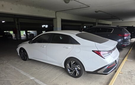 Hyundai Elantra, 2023 год, 2 200 000 рублей, 3 фотография