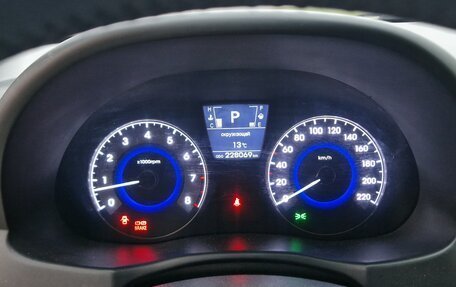 Hyundai Solaris II рестайлинг, 2012 год, 699 990 рублей, 14 фотография