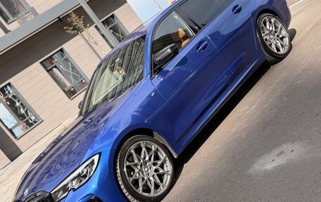 BMW 3 серия, 2019 год, 3 650 000 рублей, 9 фотография