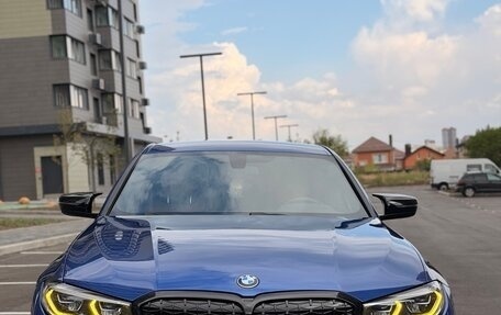 BMW 3 серия, 2019 год, 3 650 000 рублей, 3 фотография