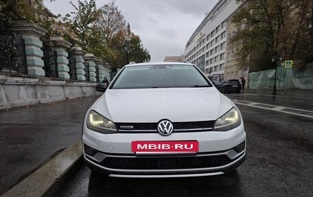 Volkswagen Golf VII, 2016 год, 1 550 000 рублей, 10 фотография