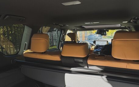 Lexus LX, 2022 год, 15 500 000 рублей, 24 фотография