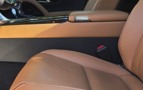 Lexus LX, 2022 год, 15 500 000 рублей, 26 фотография