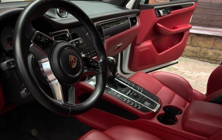 Porsche Macan I рестайлинг, 2017 год, 5 000 000 рублей, 4 фотография