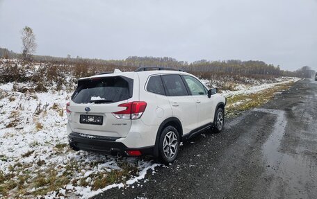 Subaru Forester, 2022 год, 1 880 000 рублей, 3 фотография