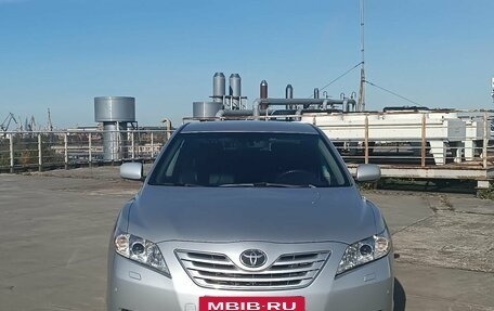 Toyota Camry, 2008 год, 930 000 рублей, 2 фотография