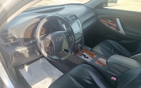 Toyota Camry, 2008 год, 930 000 рублей, 11 фотография