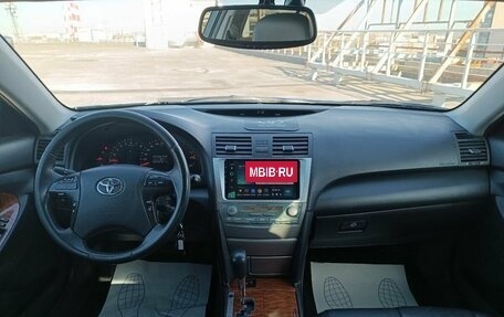 Toyota Camry, 2008 год, 930 000 рублей, 13 фотография