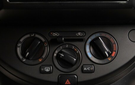 Nissan Note II рестайлинг, 2010 год, 599 000 рублей, 12 фотография