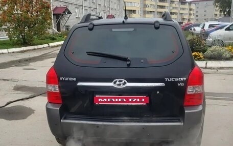 Hyundai Tucson III, 2004 год, 720 000 рублей, 5 фотография