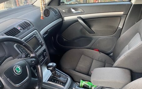 Skoda Octavia, 2011 год, 690 000 рублей, 7 фотография