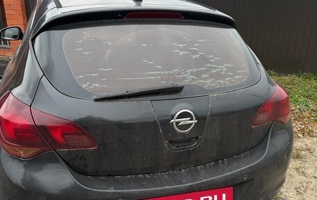 Opel Astra J, 2011 год, 467 000 рублей, 3 фотография