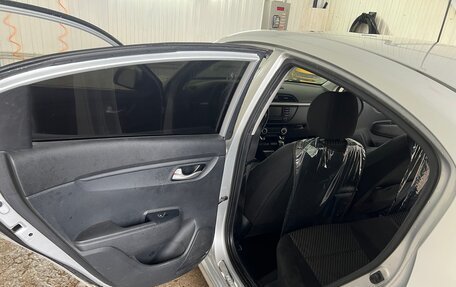 KIA Rio IV, 2017 год, 1 250 000 рублей, 12 фотография