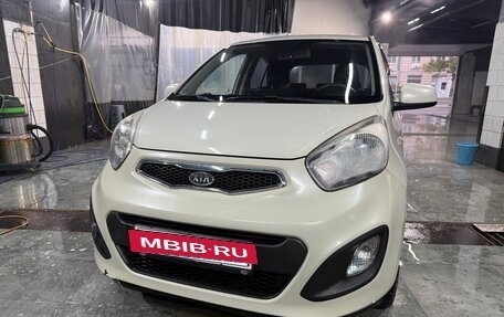 KIA Picanto II, 2012 год, 1 000 000 рублей, 2 фотография