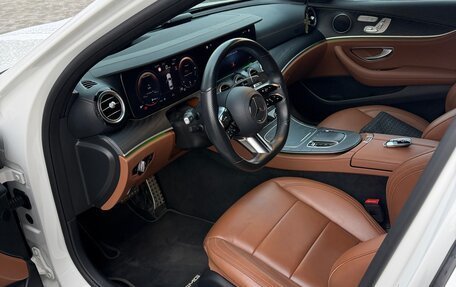 Mercedes-Benz E-Класс, 2021 год, 4 900 000 рублей, 6 фотография