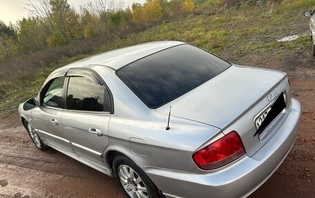 Hyundai Sonata IV рестайлинг, 2005 год, 215 000 рублей, 4 фотография