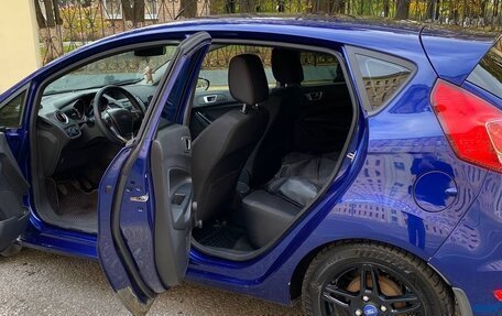 Ford Fiesta, 2016 год, 880 000 рублей, 11 фотография