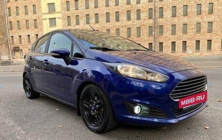 Ford Fiesta, 2016 год, 880 000 рублей, 5 фотография