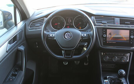 Volkswagen Tiguan II, 2019 год, 1 997 000 рублей, 16 фотография