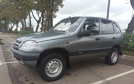 Chevrolet Niva I рестайлинг, 2006 год, 400 000 рублей, 4 фотография