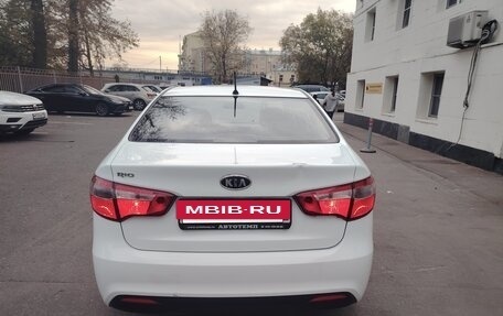 KIA Rio III рестайлинг, 2012 год, 800 000 рублей, 3 фотография