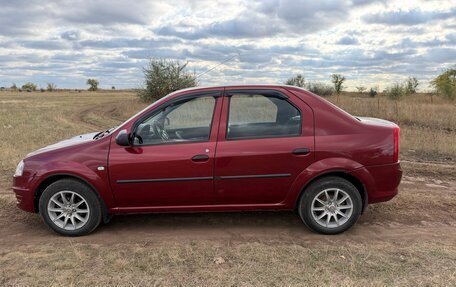 Renault Logan I, 2010 год, 450 000 рублей, 2 фотография