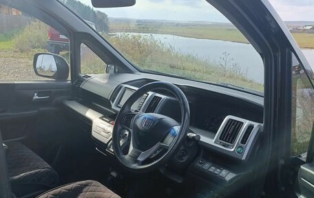 Honda Stepwgn IV, 2012 год, 1 550 рублей, 2 фотография