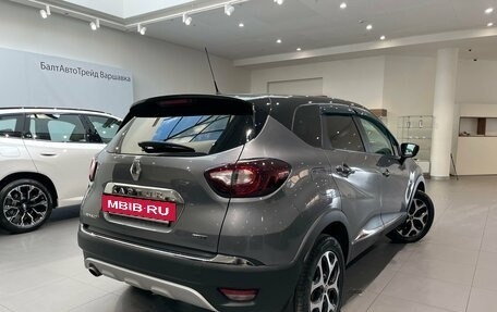 Renault Kaptur I рестайлинг, 2018 год, 1 797 000 рублей, 6 фотография
