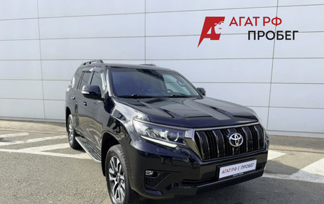Toyota Land Cruiser Prado 150 рестайлинг 2, 2021 год, 6 400 000 рублей, 3 фотография