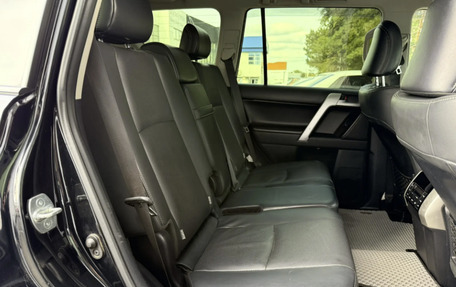 Toyota Land Cruiser Prado 150 рестайлинг 2, 2021 год, 6 400 000 рублей, 17 фотография
