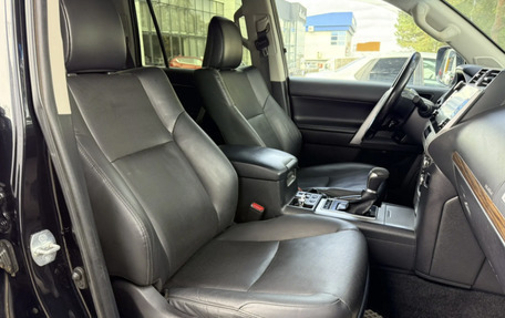 Toyota Land Cruiser Prado 150 рестайлинг 2, 2021 год, 6 400 000 рублей, 18 фотография