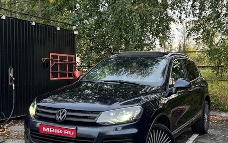 Volkswagen Touareg III, 2013 год, 1 990 000 рублей, 1 фотография