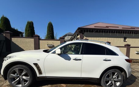 Infiniti FX II, 2011 год, 1 600 000 рублей, 10 фотография