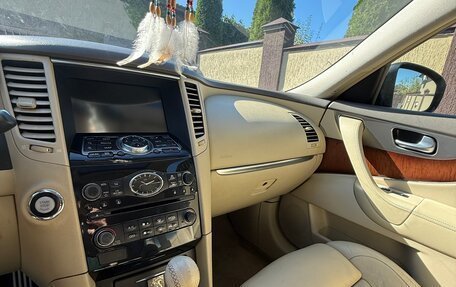 Infiniti FX II, 2011 год, 1 600 000 рублей, 14 фотография