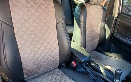 Toyota Corolla, 2004 год, 700 000 рублей, 10 фотография
